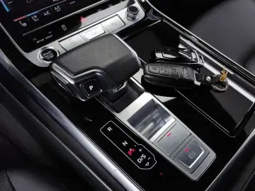 2023 Audi Q7 с пробегом 94 113 км
