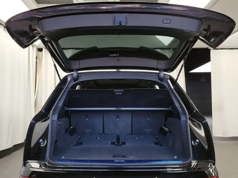 2023 Audi Q7 с пробегом 94 113 км
