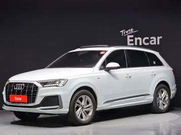 2021 Audi Q7 с пробегом 81 534 км