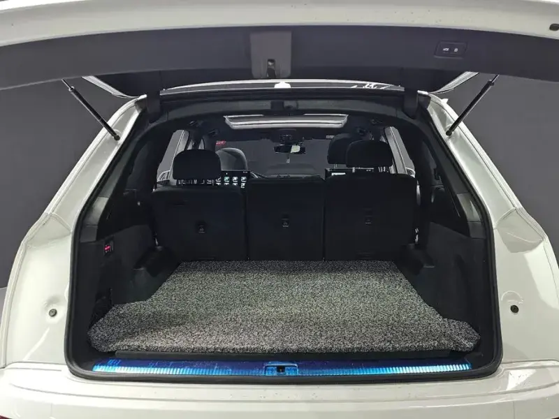 2021 Audi Q7 с пробегом 81 534 км
