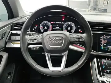 2021 Audi Q7 с пробегом 75 557 км