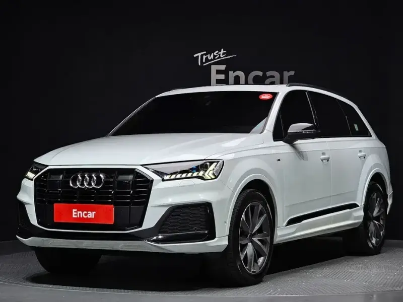 2023 Audi Q7 с пробегом 50 952 км