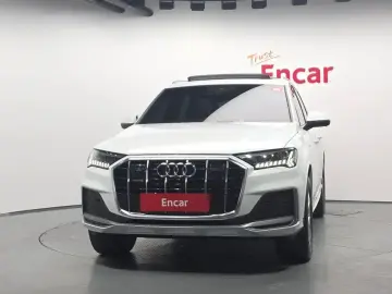 2021 Audi Q7 с пробегом 41 576 км
