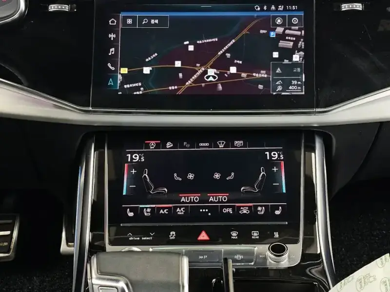 2023 Audi Q7 с пробегом 50 952 км