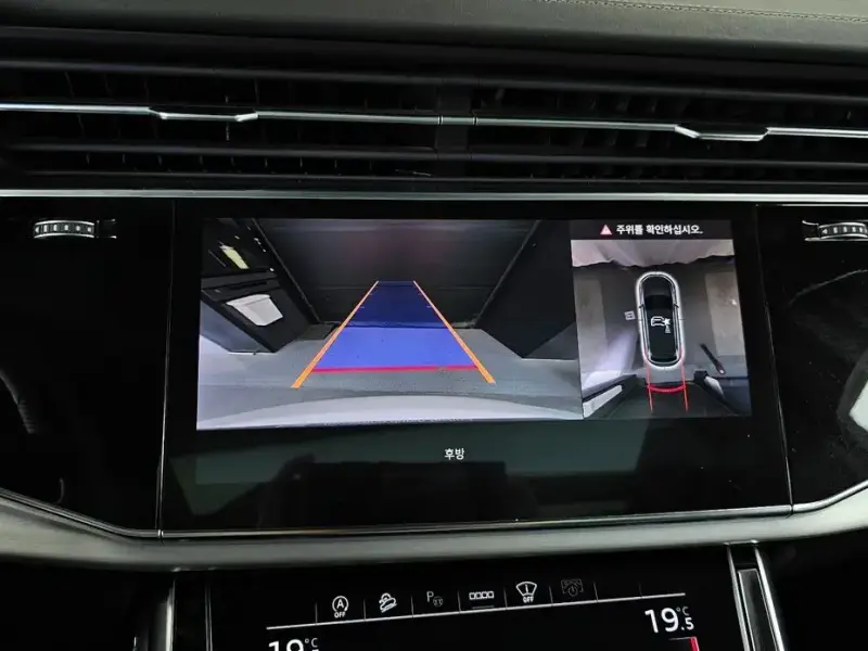 2023 Audi Q7 с пробегом 50 952 км