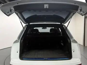 2021 Audi Q7 с пробегом 41 576 км
