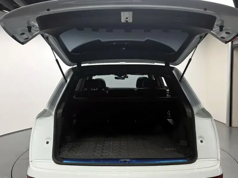 2021 Audi Q7 с пробегом 41 576 км