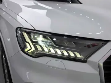 2021 Audi Q7 с пробегом 41 576 км