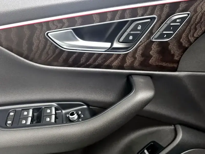2021 Audi Q7 с пробегом 41 576 км