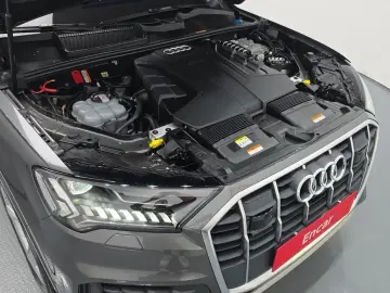2021 Audi Q7 с пробегом 29 471 км