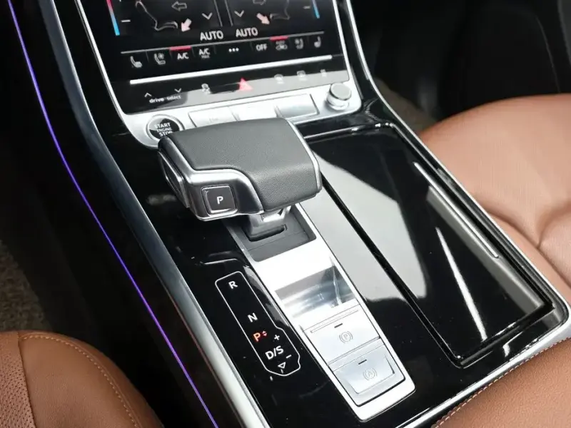 2023 Audi Q7 с пробегом 26 384 км