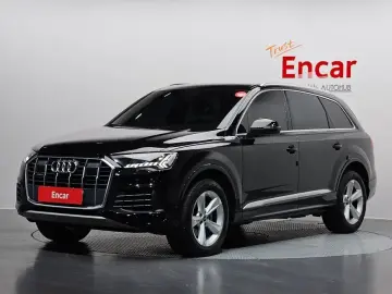 2022 Audi Q7 с пробегом 77 281 км