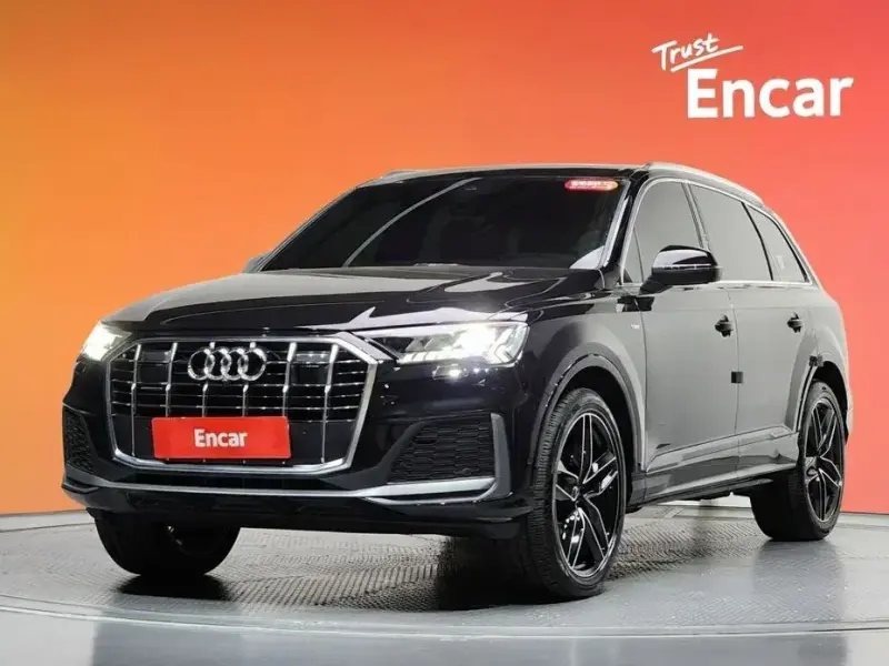 2023 Audi Q7 с пробегом 66 056 км