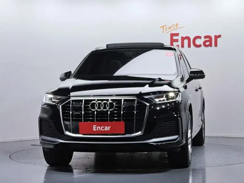 2022 Audi Q7 с пробегом 40 858 км