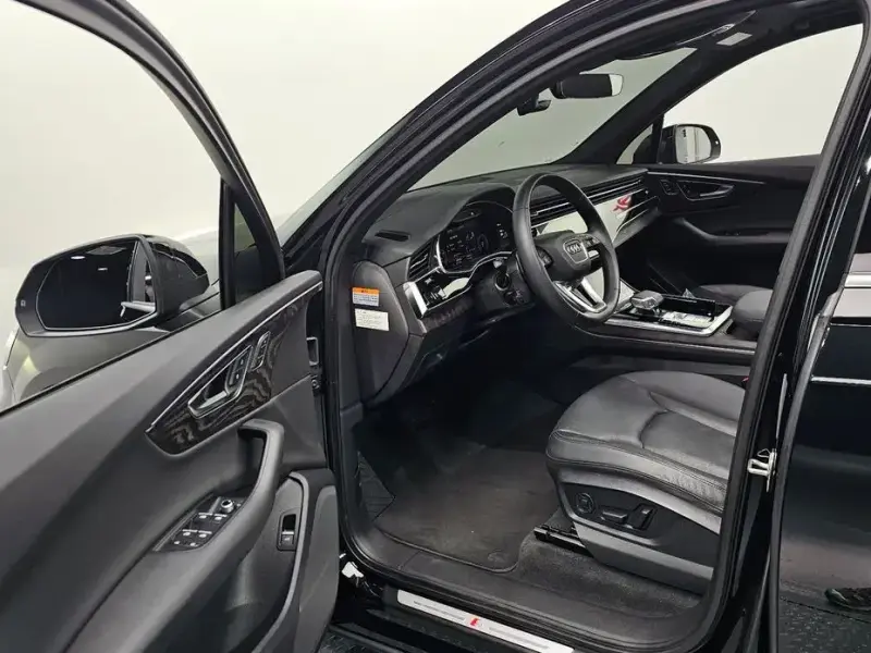 2022 Audi Q7 с пробегом 40 858 км