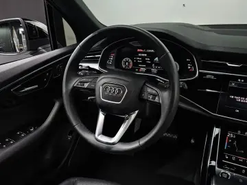 2022 Audi Q7 с пробегом 40 858 км