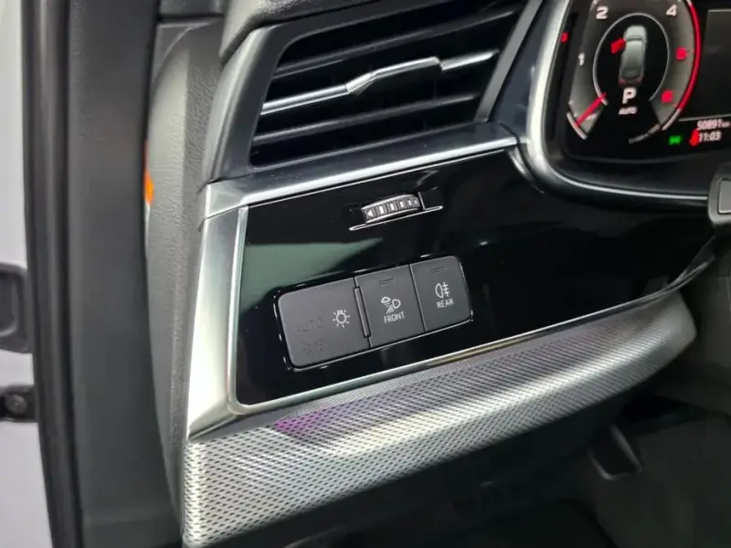2022 Audi Q7 с пробегом 50 891 км