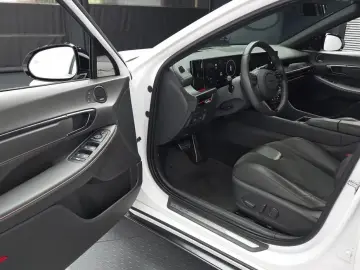 2024 Hyundai Sonata с пробегом 49 782 км