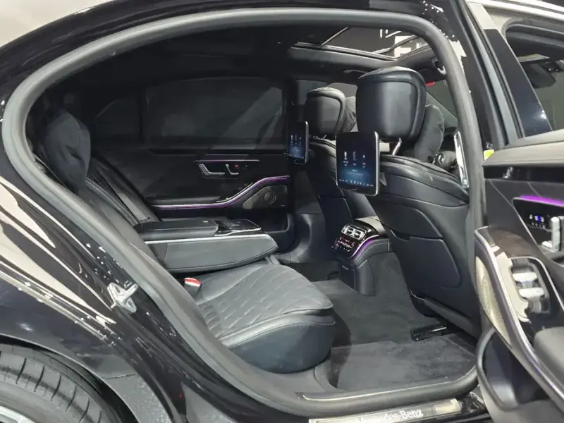 2023 Mercedes-Benz S-Класс с пробегом 58 517 км