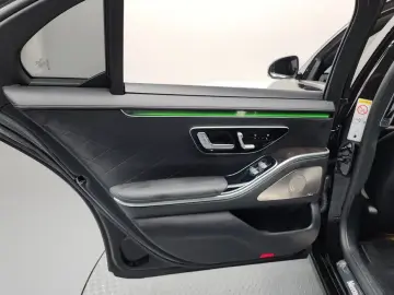 2022 Mercedes-Benz S-Класс с пробегом 25 250 км