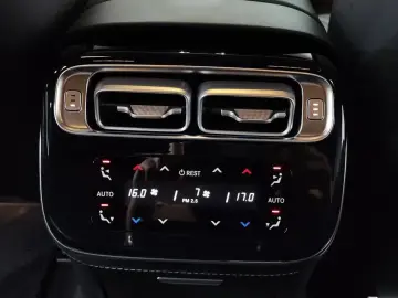 2022 Mercedes-Benz S-Класс с пробегом 25 250 км