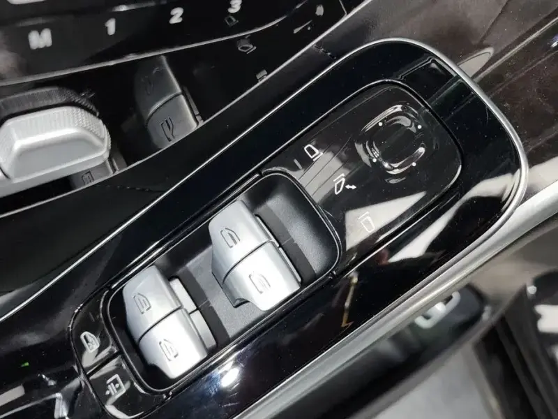 2022 Mercedes-Benz S-Класс с пробегом 25 250 км