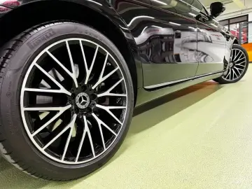 2022 Mercedes-Benz S-Класс с пробегом 38 061 км
