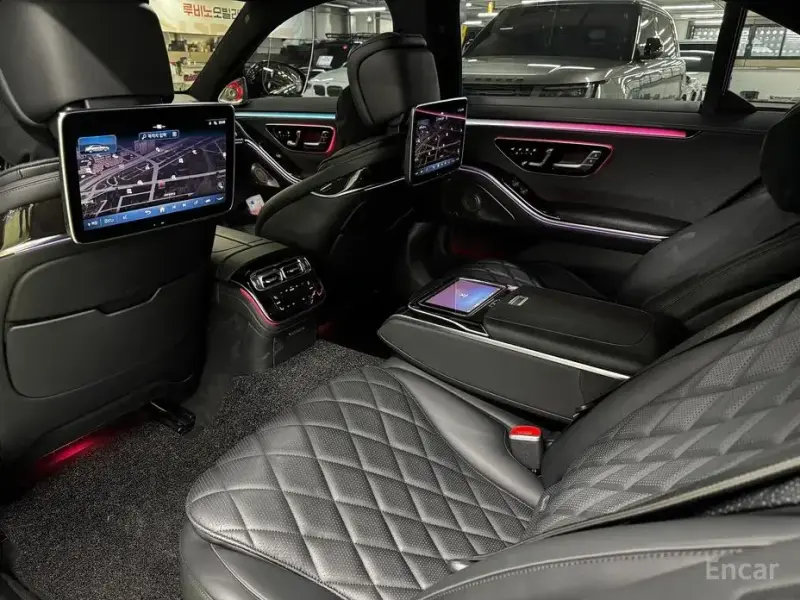 2022 Mercedes-Benz S-Класс с пробегом 38 061 км
