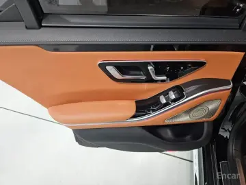 2022 Mercedes-Benz S-Класс с пробегом 140 535 км