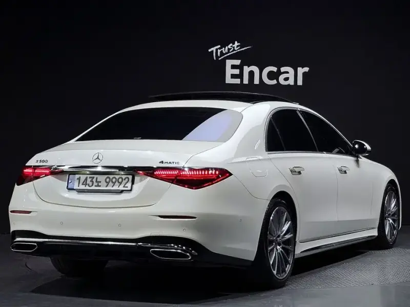 2022 Mercedes-Benz S-Класс с пробегом 56 258 км