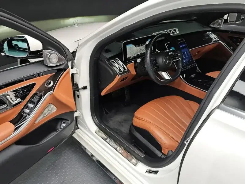 2022 Mercedes-Benz S-Класс с пробегом 56 258 км