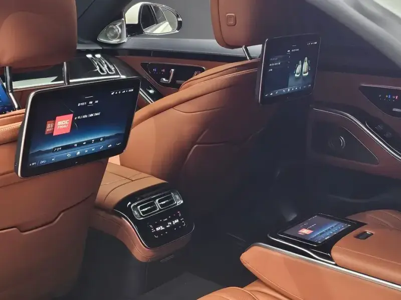 2022 Mercedes-Benz S-Класс с пробегом 56 258 км