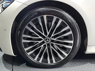 2023 Mercedes-Benz S-Класс с пробегом 28 461 км