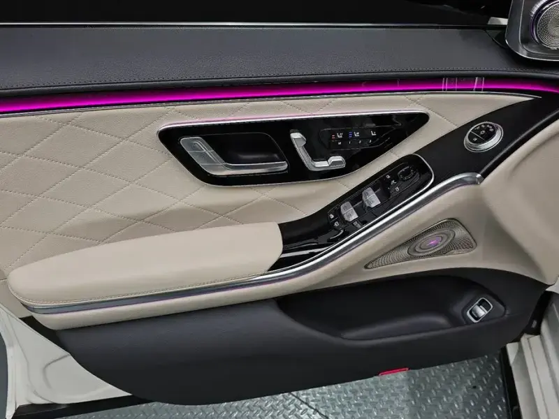 2023 Mercedes-Benz S-Класс с пробегом 28 461 км