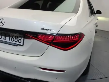 2023 Mercedes-Benz S-Класс с пробегом 22 781 км