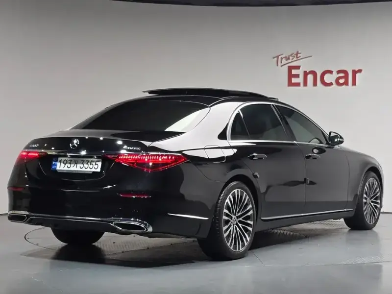 2023 Mercedes-Benz S-Класс с пробегом 15 695 км