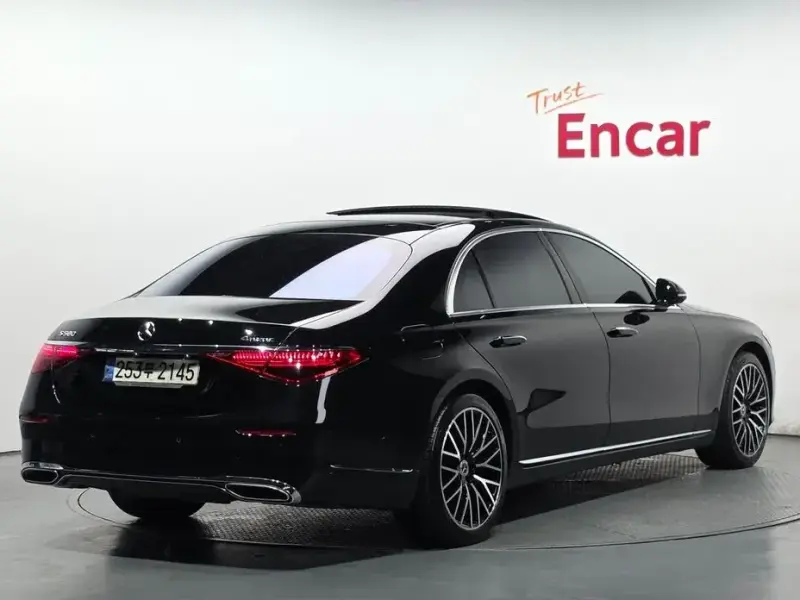 2022 Mercedes-Benz S-Класс с пробегом 83 180 км
