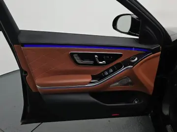 2022 Mercedes-Benz S-Класс с пробегом 83 180 км