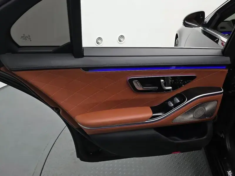 2022 Mercedes-Benz S-Класс с пробегом 83 180 км