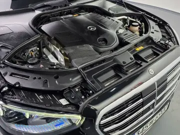 2022 Mercedes-Benz S-Класс с пробегом 45 731 км
