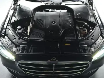 2022 Mercedes-Benz S-Класс с пробегом 67 598 км