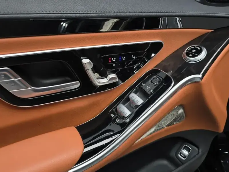 2022 Mercedes-Benz S-Класс с пробегом 67 598 км