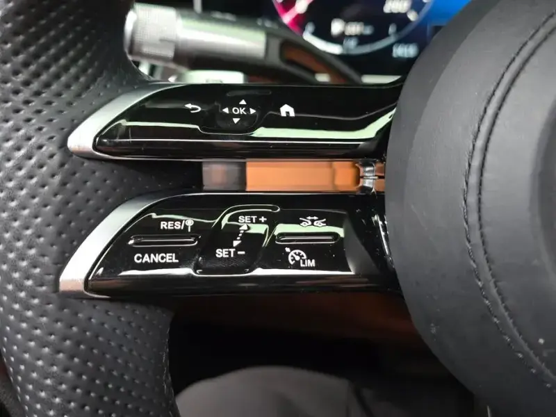 2022 Mercedes-Benz S-Класс с пробегом 67 598 км