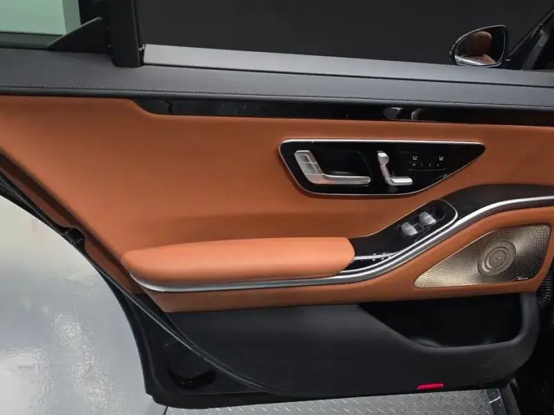 2022 Mercedes-Benz S-Класс с пробегом 67 598 км