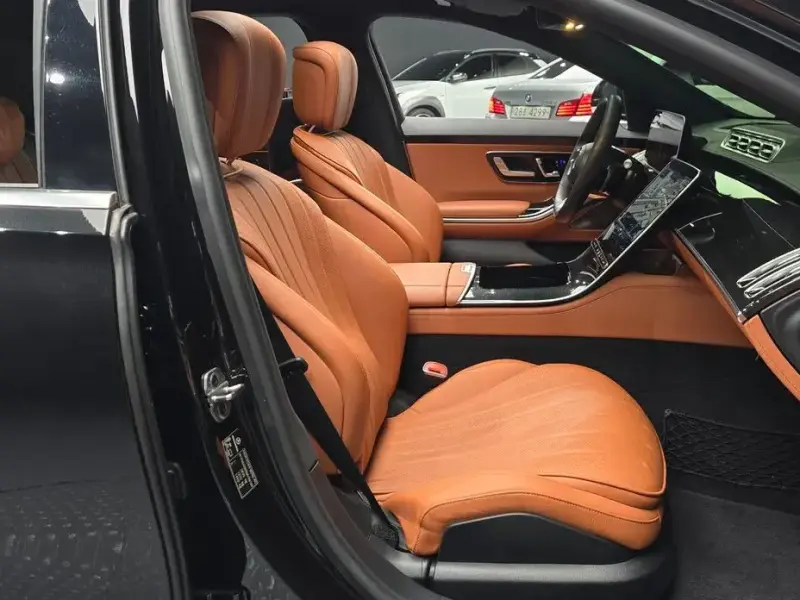 2022 Mercedes-Benz S-Класс с пробегом 67 598 км