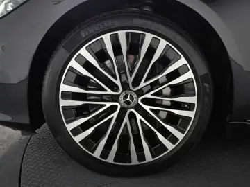 2023 Mercedes-Benz S-Класс с пробегом 60 736 км