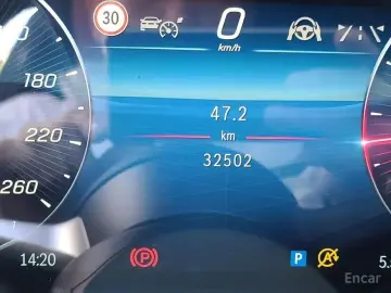 2022 Mercedes-Benz S-Класс с пробегом 32 450 км