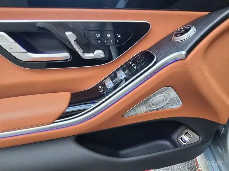 2022 Mercedes-Benz S-Класс с пробегом 32 450 км