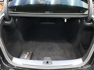 2023 Mercedes-Benz S-Класс с пробегом 14 145 км
