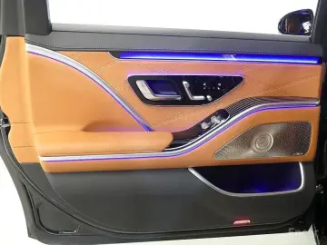 2023 Mercedes-Benz S-Класс с пробегом 29 800 км